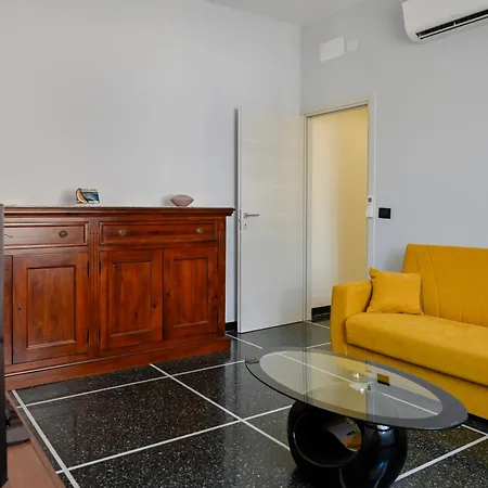 Апартаменты Luan House Генуя
